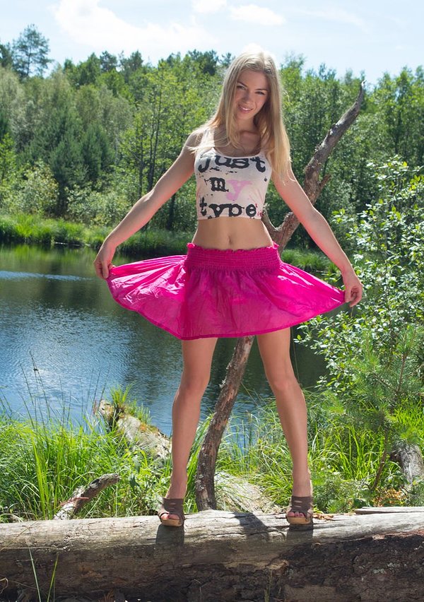 Инесса, 19 лет, 8 размер груди